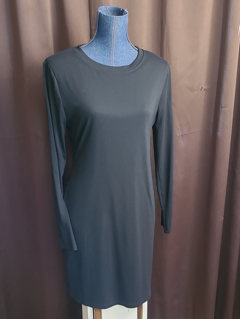 Classic Black Long-Sleeve Crewneck Dress by BTFBM